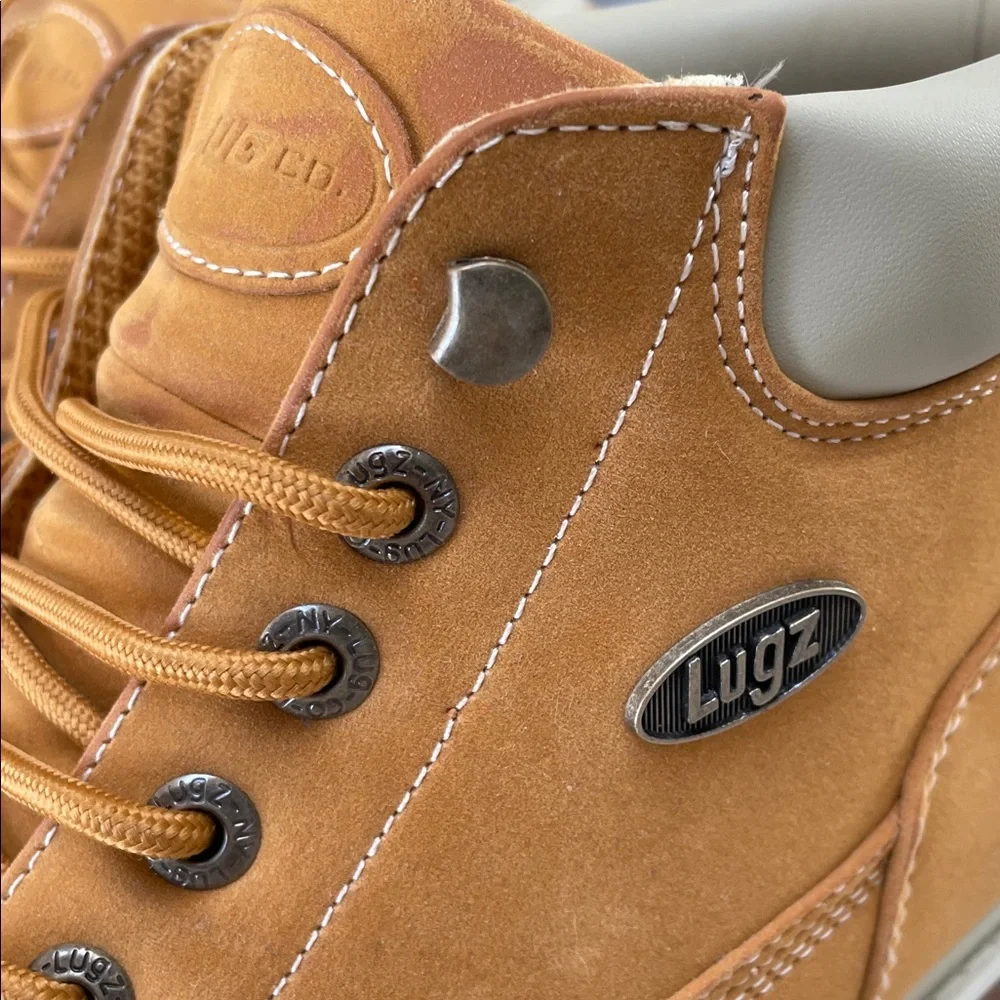 Men’s 10 Lugz Drifter LX boots in \